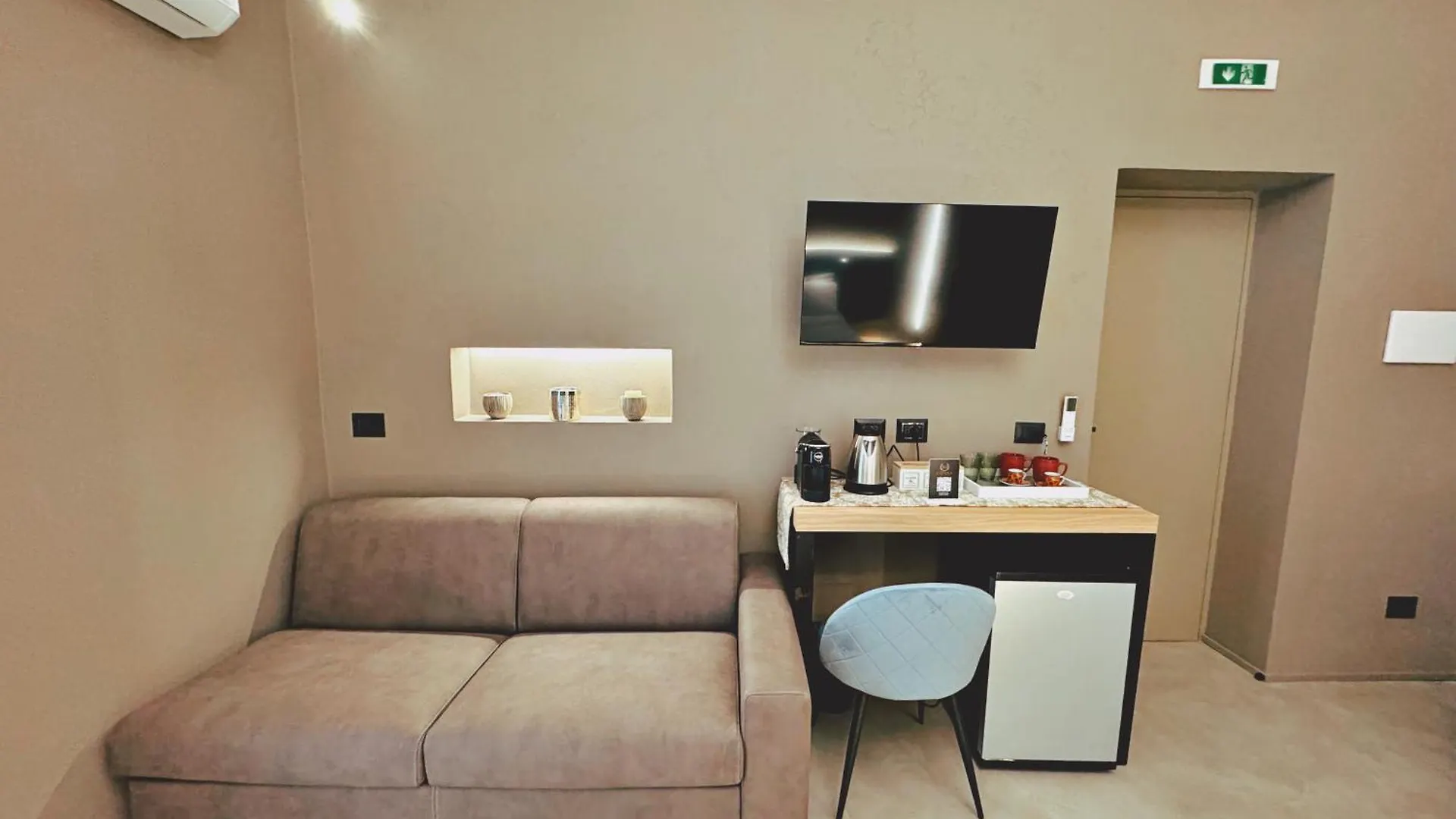 L'Opera - Camera Politeama Bed & Breakfast Palermo